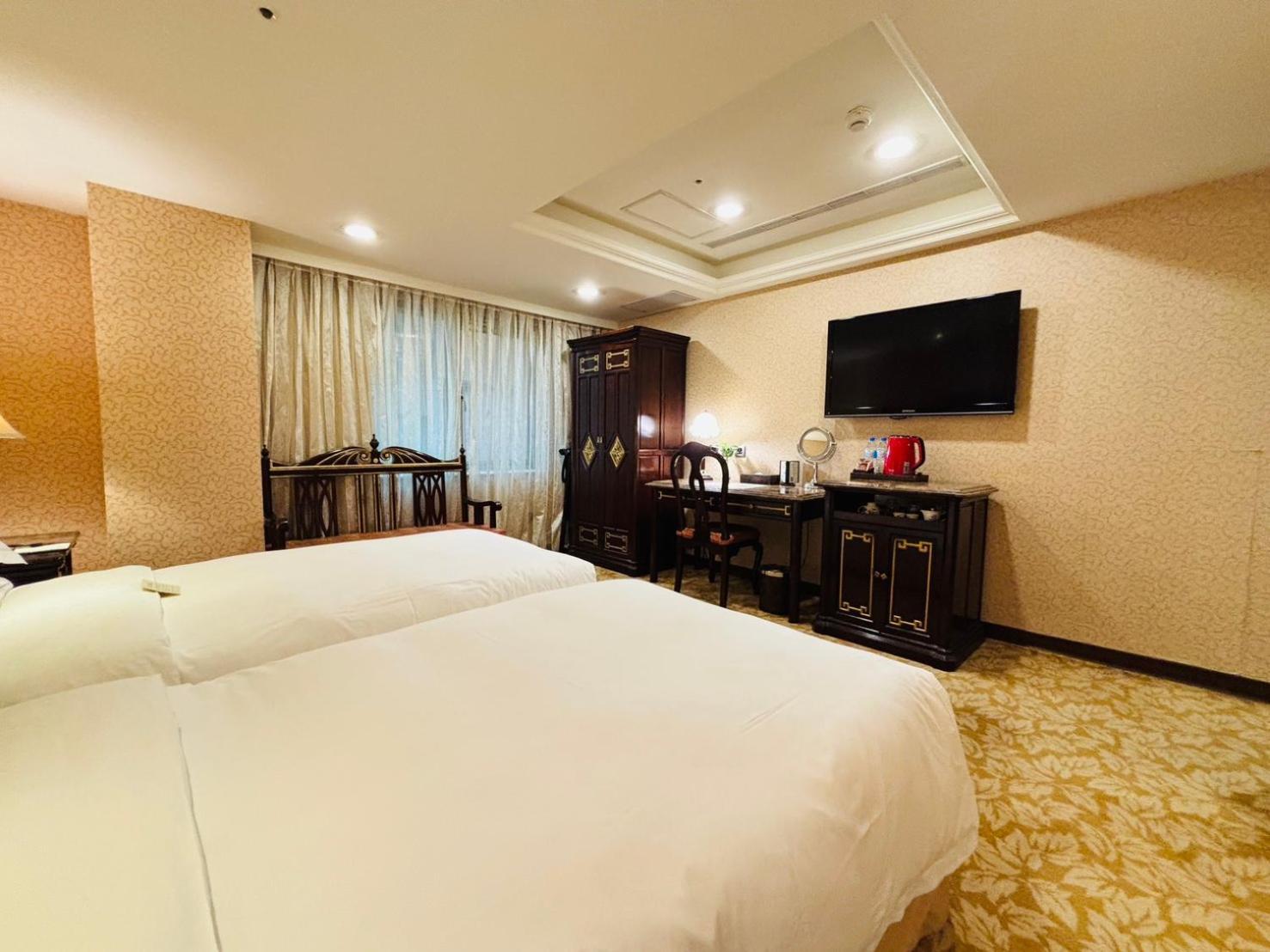 Royal Seasons Hotel Taipei ‧ Nanjing W. Exterior foto