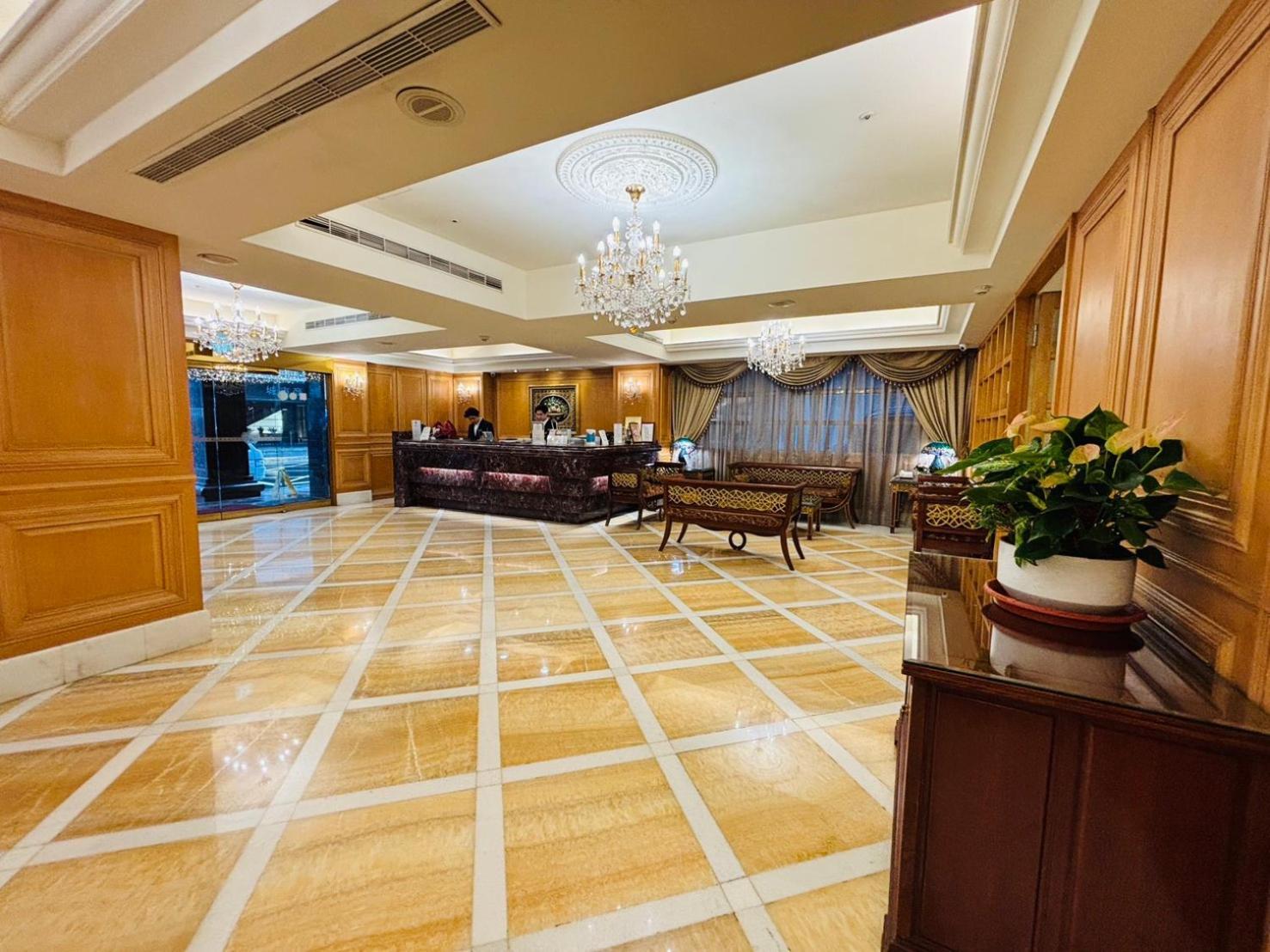 Royal Seasons Hotel Taipei ‧ Nanjing W. Exterior foto